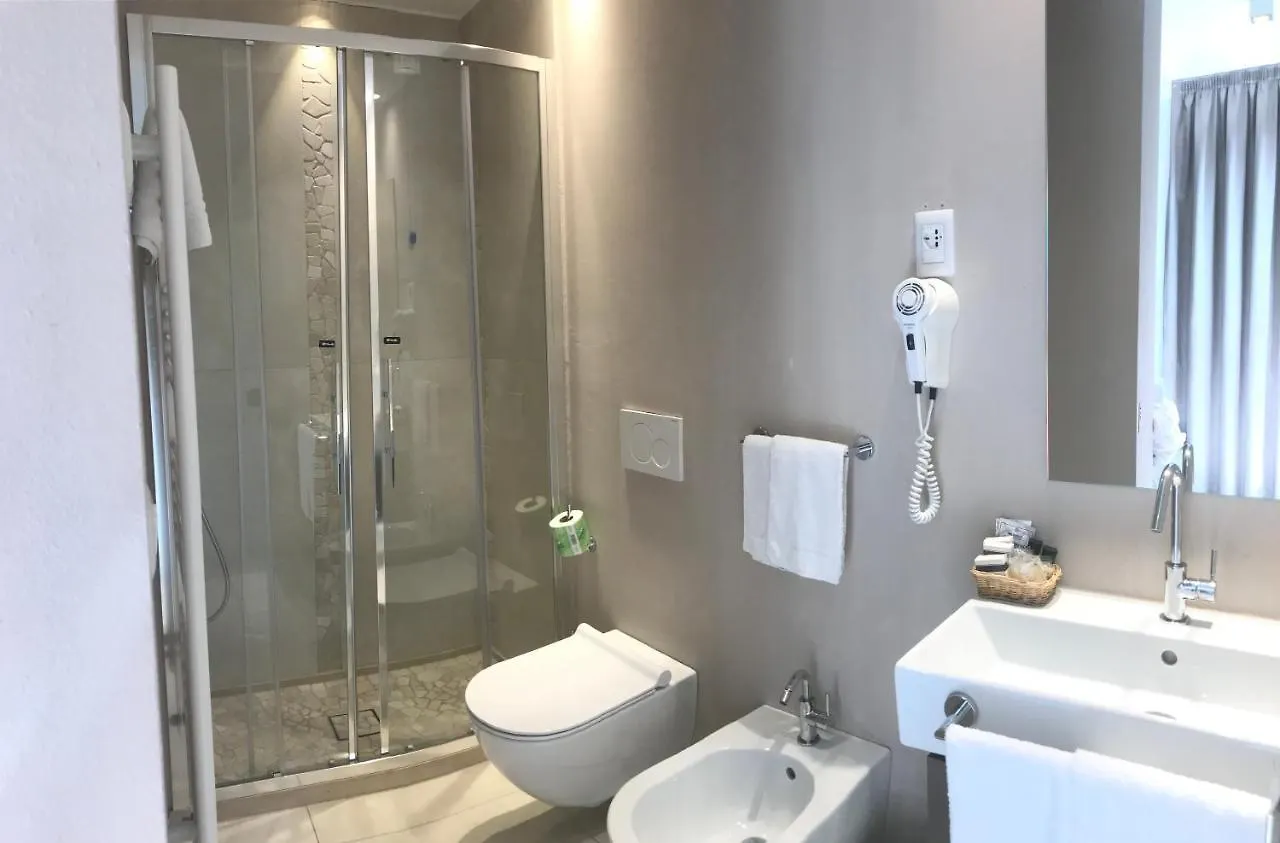 Hotel Villa Hermosa 리치오네 3*,  이탈리아