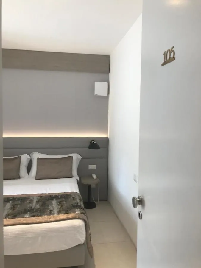 Hotel Villa Hermosa 리치오네 3*,