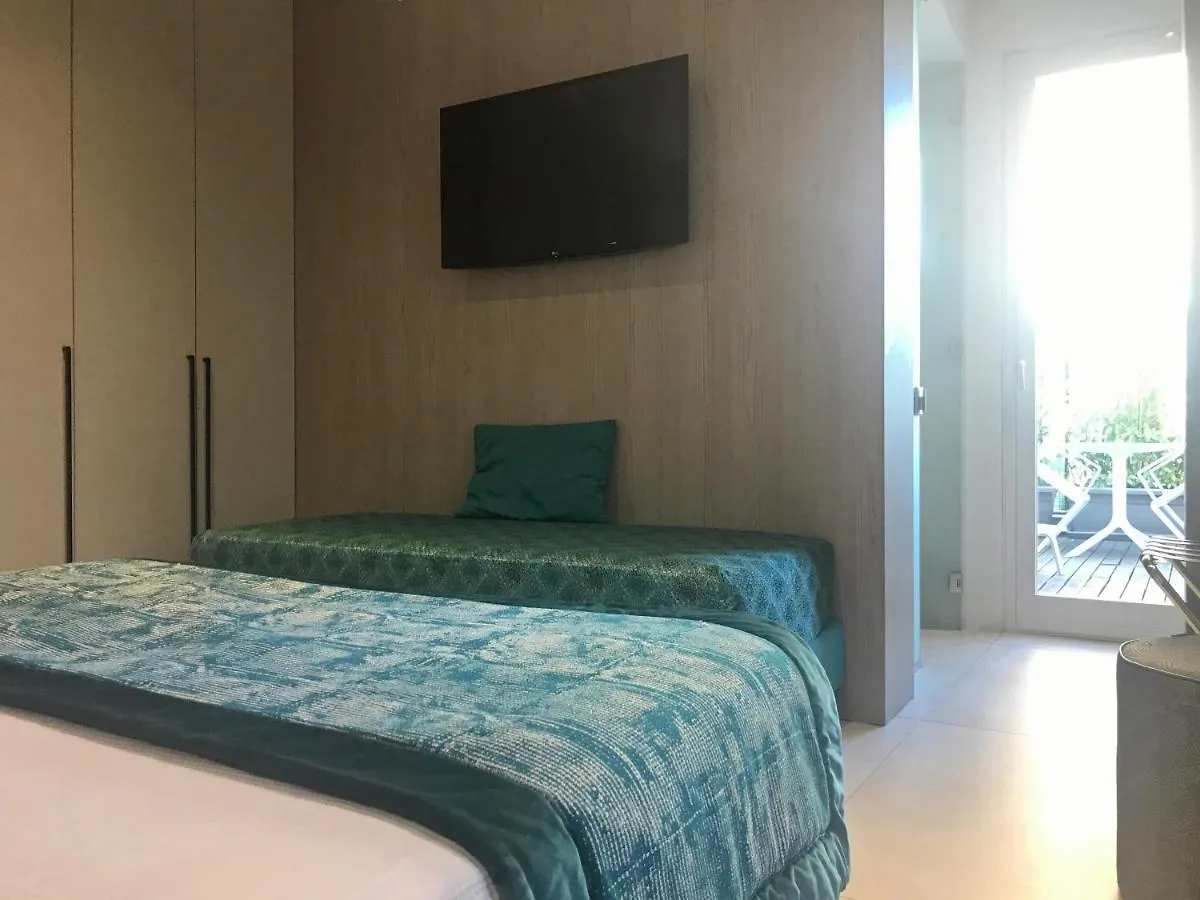 Hotel Villa Hermosa 리치오네 이탈리아