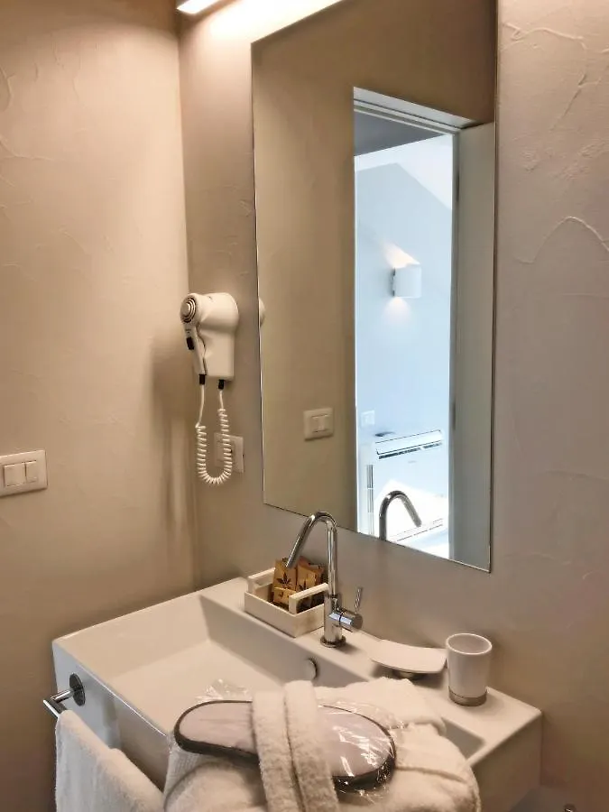 Hotel Villa Hermosa 리치오네