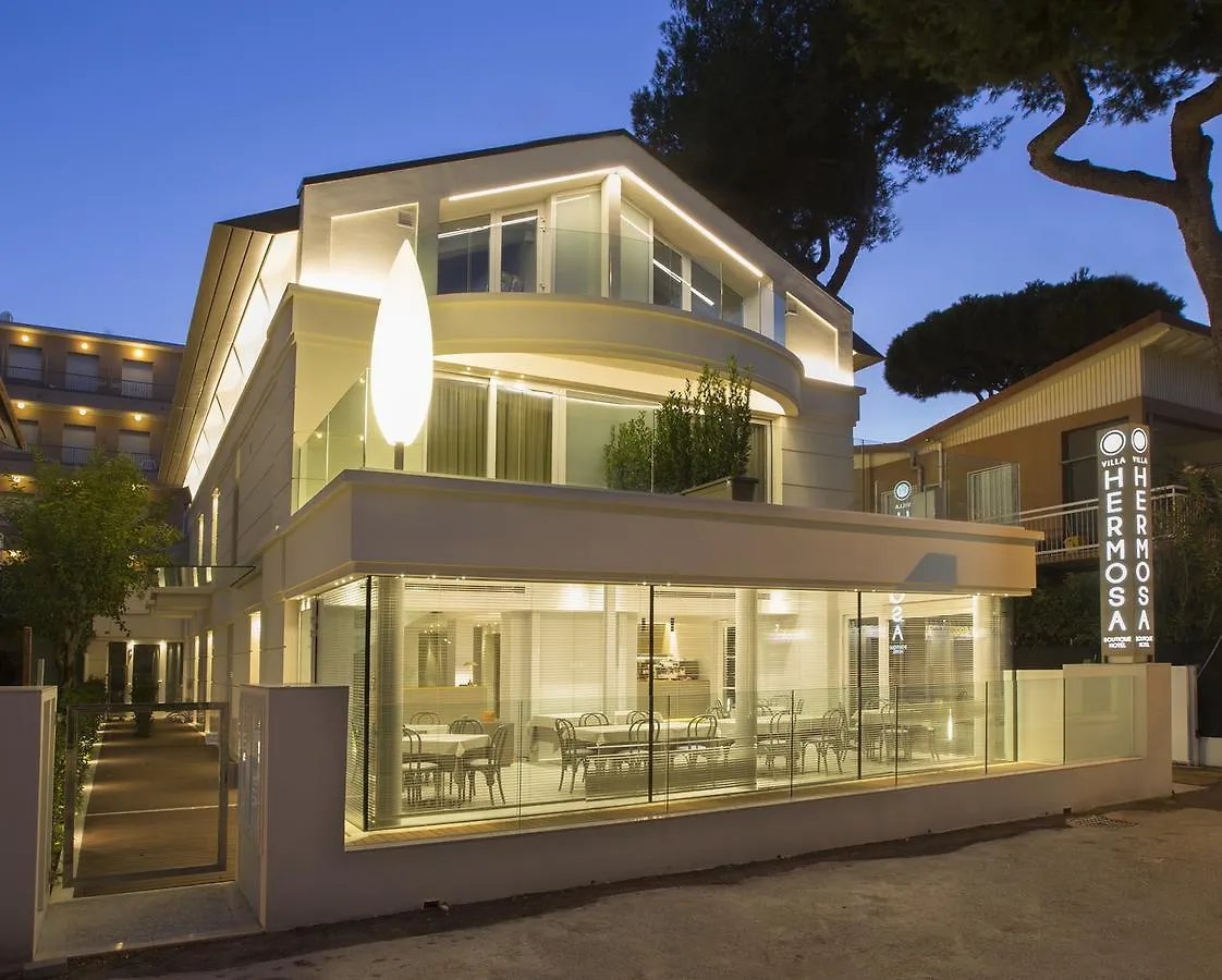 Hotel Villa Hermosa 리치오네